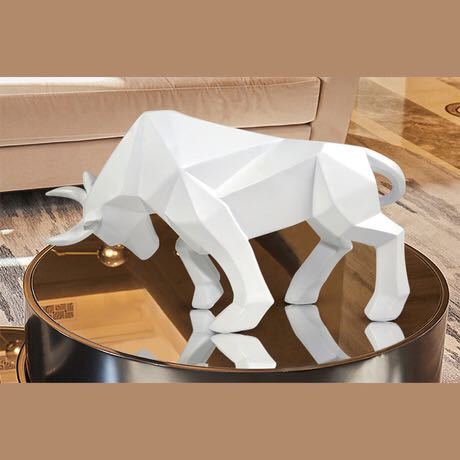 Geometrischer Bulle „El Toro“